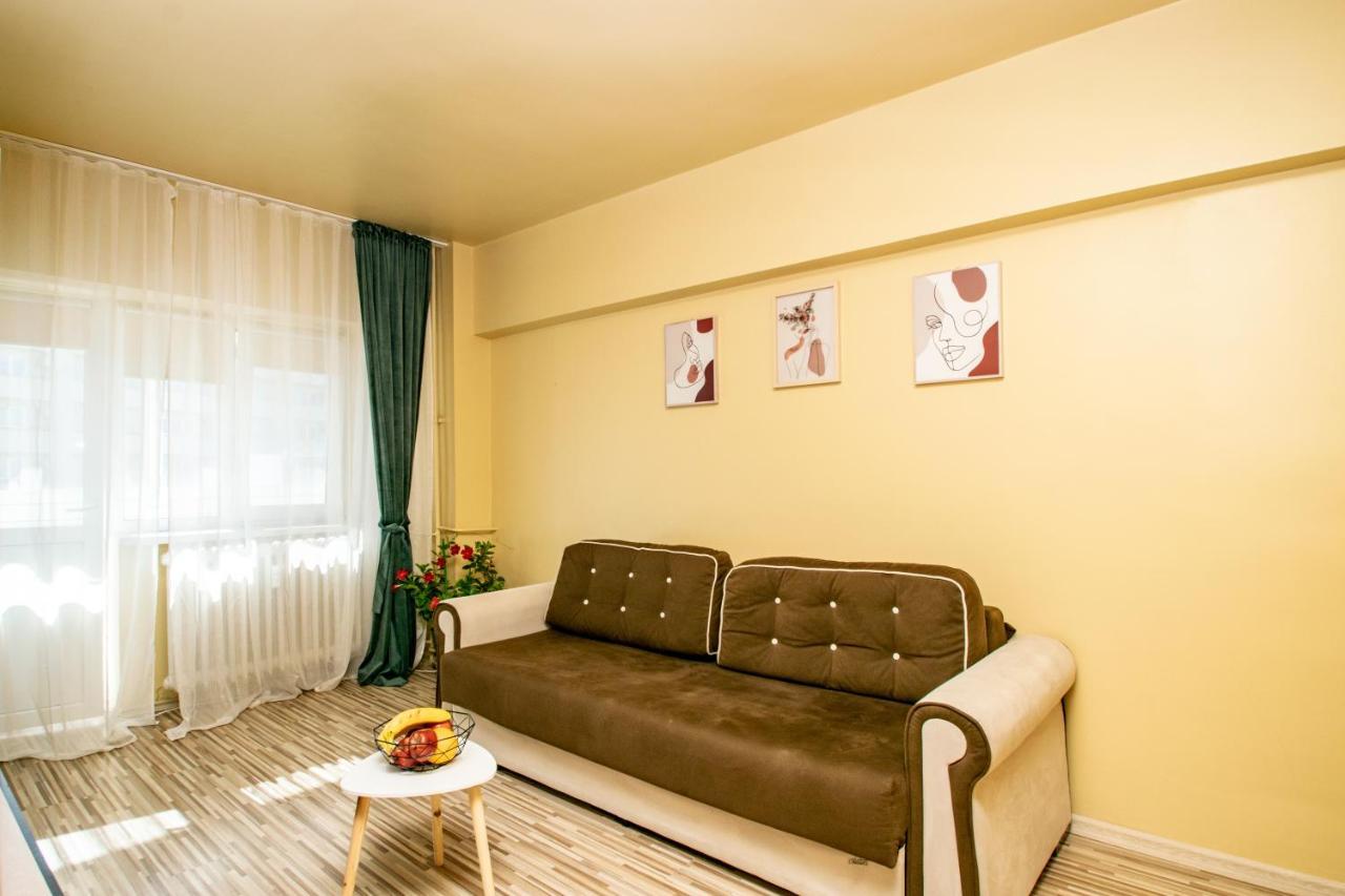 Ferienwohnung Apartament Centru - Cec Craiova Exterior foto