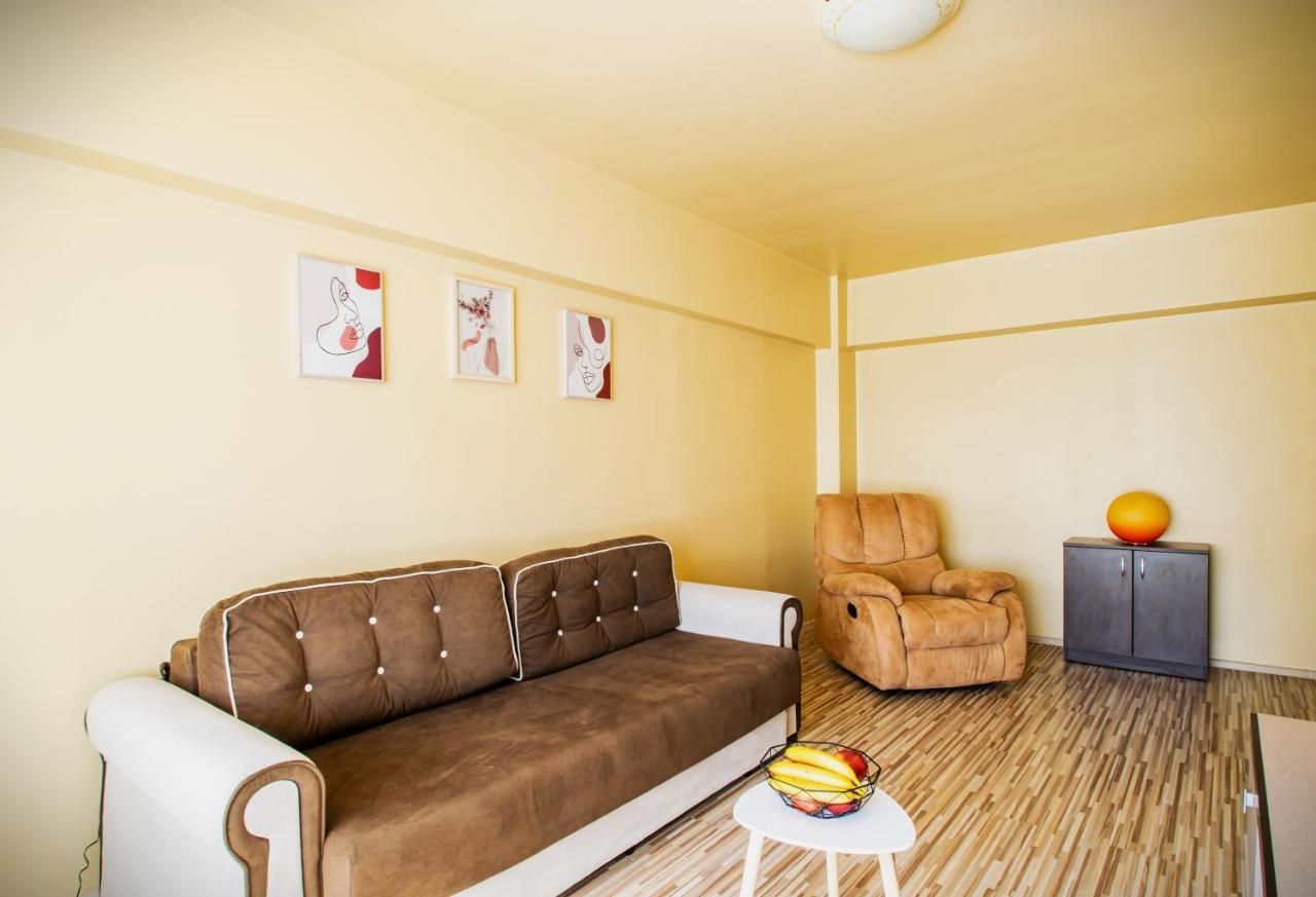 Ferienwohnung Apartament Centru - Cec Craiova Exterior foto