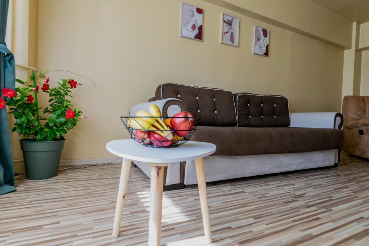 Ferienwohnung Apartament Centru - Cec Craiova Exterior foto